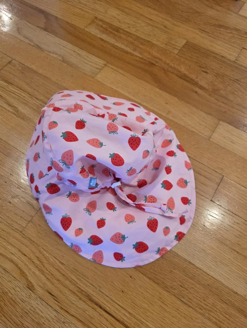 Ian & Jul Strawberry Sunhat